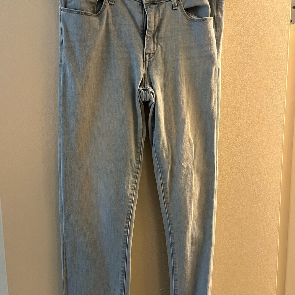 Women's Levi’s Light Blue Jeans